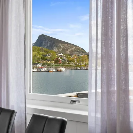 Kystfiske Rorbu/leilighet Napp